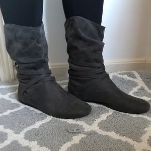 Report Mid-Calf Slouch Boots